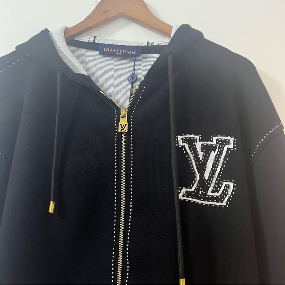 Louis Vuitton Black Monogram Flower Elbow-Patch Zip - Picture 2 of 8